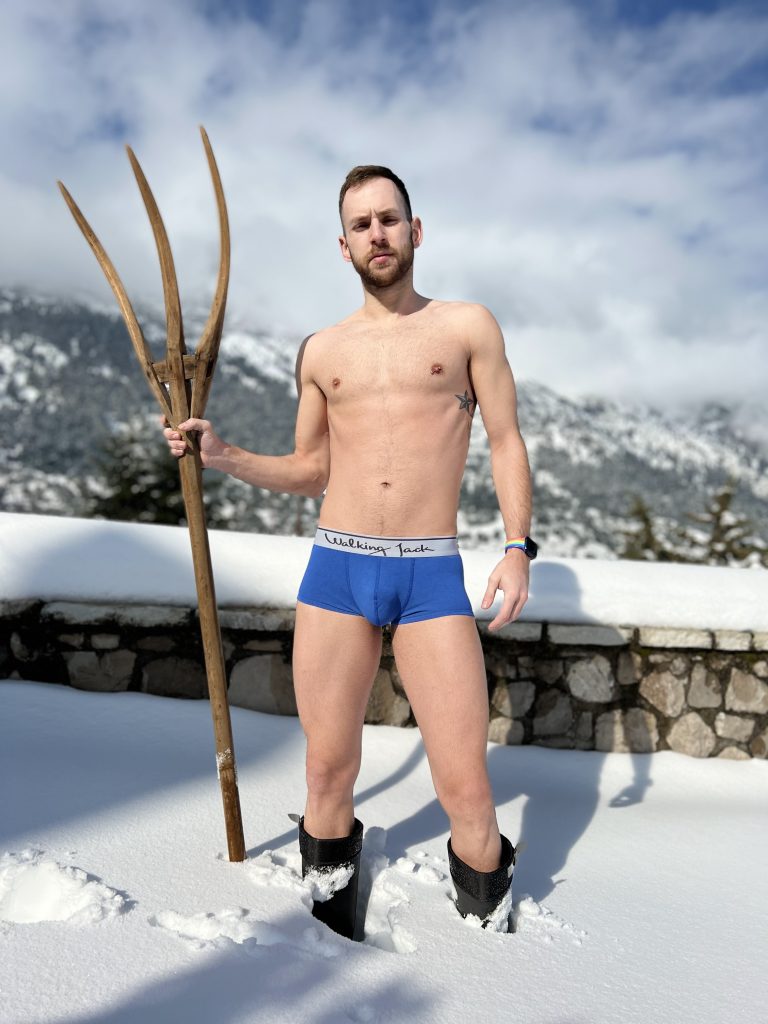 Walking Jack underwear - Model Stathis in Athens snow