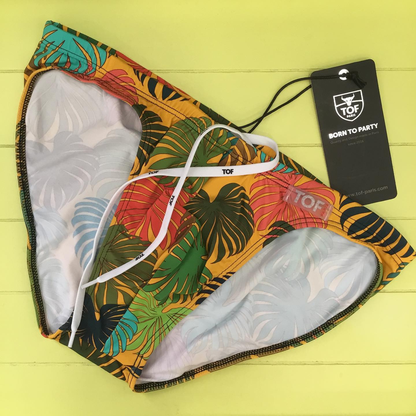 Our swimwear suggestion today is the tropical-style Floral Swim Bikini of TOF Paris in vibrant yellow. Would you wear it?
____
https://www.menandunderwear.com/2022/08/swimwear-suggestion-tof-paris-floral-swim-bikini-yellow.html