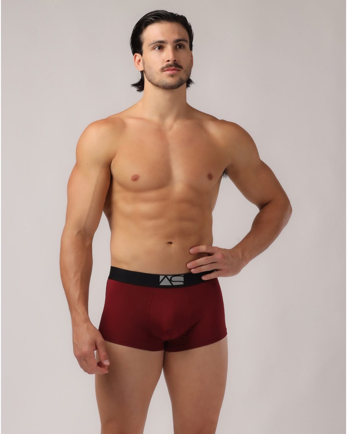 25 days to Christmas! Here is something from our Christmas Shopping guide this year, the Perfect Boyshorts from AdamSmithWear in burgundy red. Take a look at this and lots more:
____
https://menandunderwear.com/shop/christmas