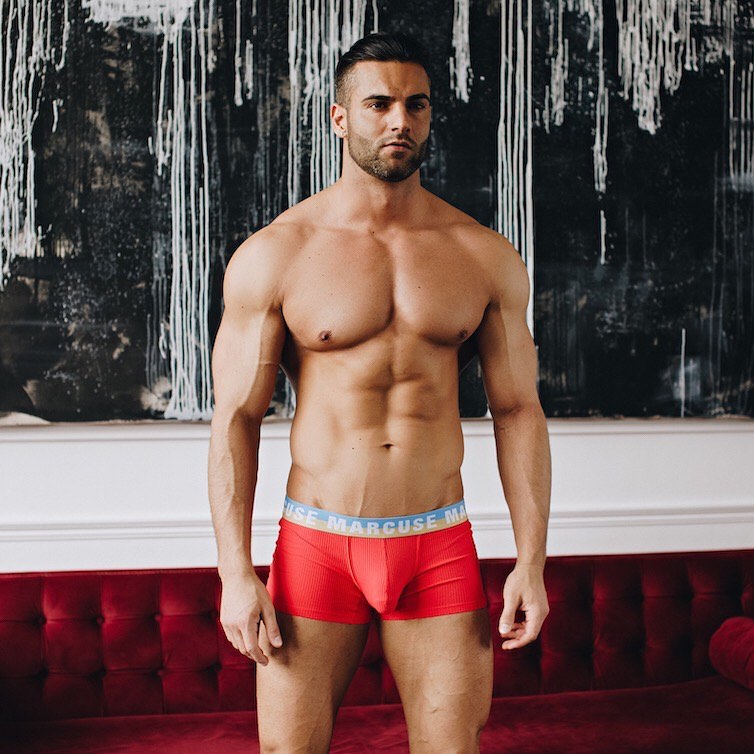 Christmas is all about wearing red! Check out the Empire Boxers in red by Marcuse, made from ribbed cotton in a low-rise style:
_____
https://menandunderwear.com/shop/underwear/marcuse-empire-boxers-red