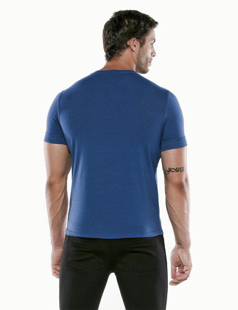 CODE 22 tops - Basic T-Shirt