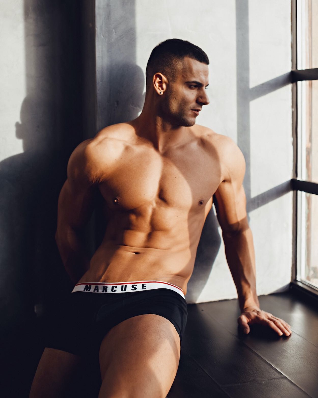 Black trunks by Marcuse from the Urban Collection. Perfect for everyday wear, the gym, or to lounge in. Check them out:
_____
menandunderwear.com/shop