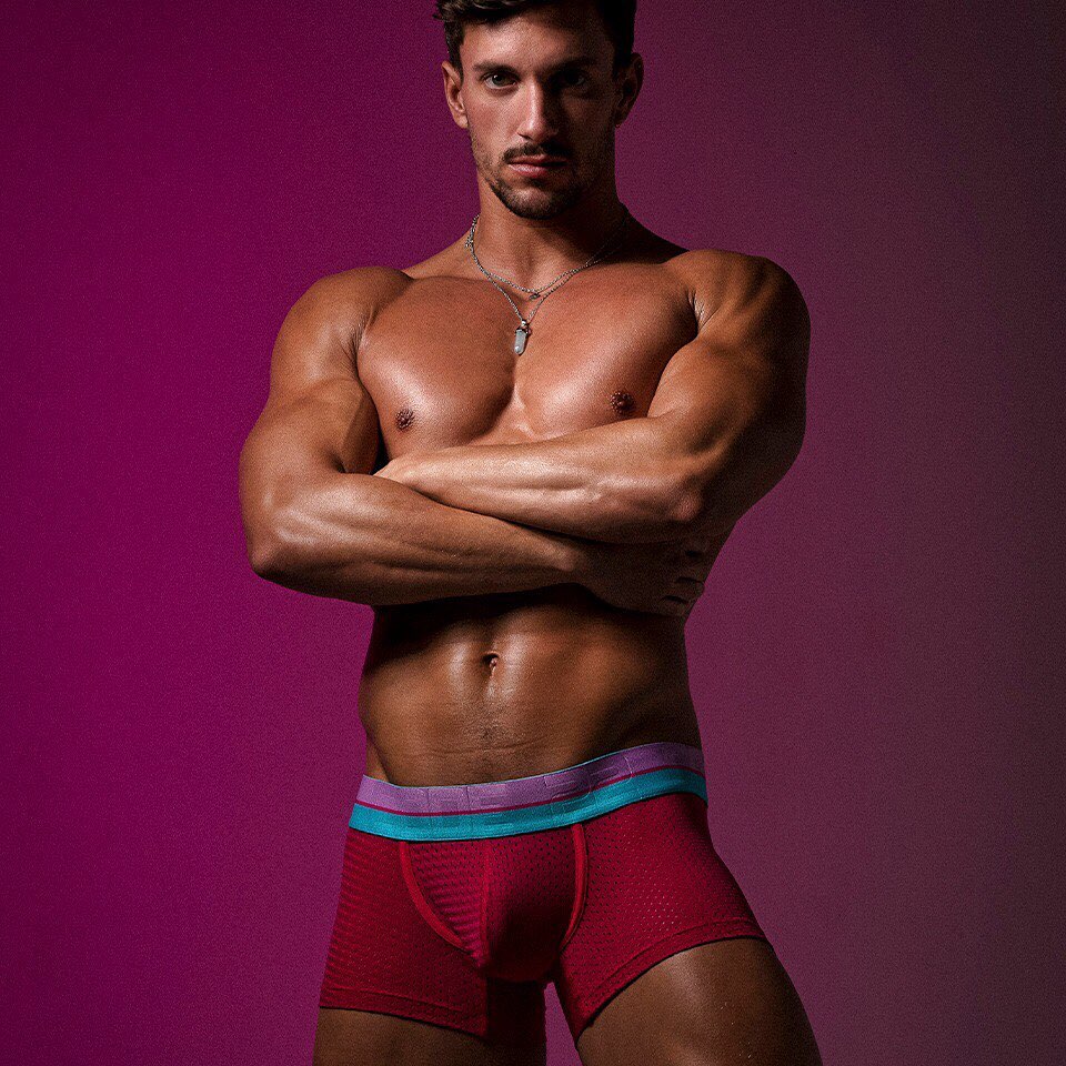Check out the latest and most contemporary line of CODE 22 - Bright Mesh! It's a colourful celebration of fashion with a blend of purple, pink, and turquoise. The collection features perforated fabrics and low-rise silhouettes that are sure to make you stand out. Come and explore the Bright Mesh collection!
_____
menandunderwear.com/shop