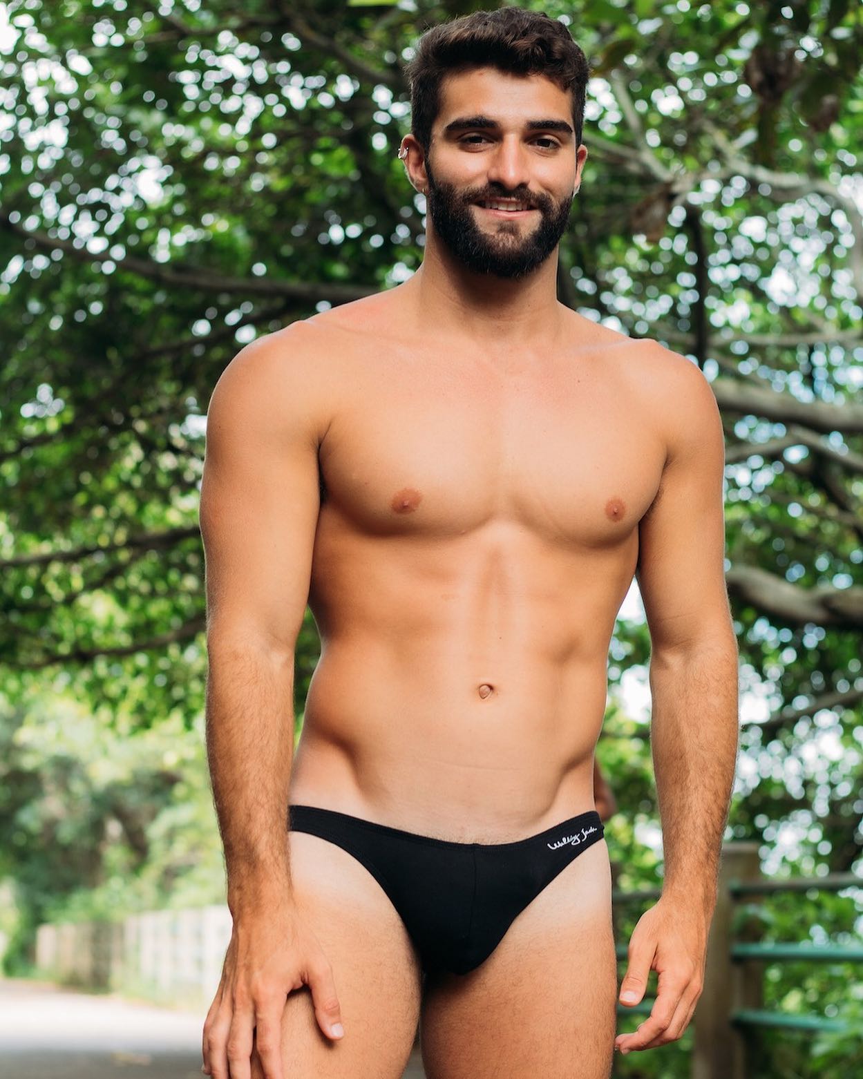 Attention all fashion lovers! 🔥 The Greek brand Walking Jack has released their hottest creation yet - the Micro Briefs! But hurry, stocks are running low! Made with organic cotton, these super low-rise briefs come in four bold colours and five different sizes. They offer minimal coverage while still being full-on sexy. Don't miss out on this must-have addition to your wardrobe! 😉
_____
menandunderwear.com/shop