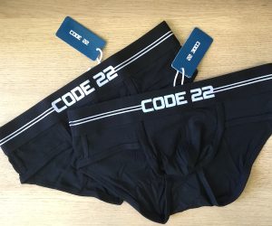 CODE 22 - Essential Briefs - Black