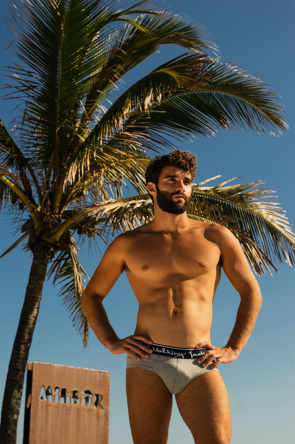 Model Lucas Costa by Beto Urbano for Walking Jack