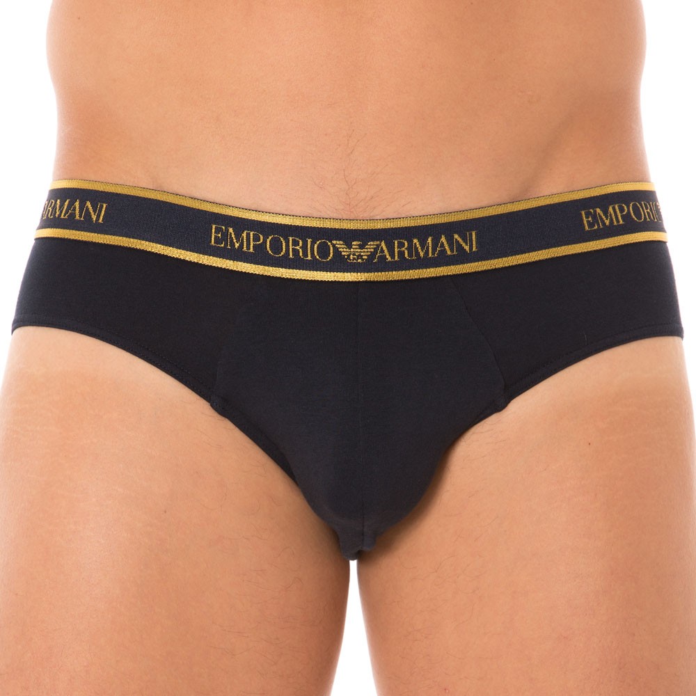 emporio-armani-christmas-underwear